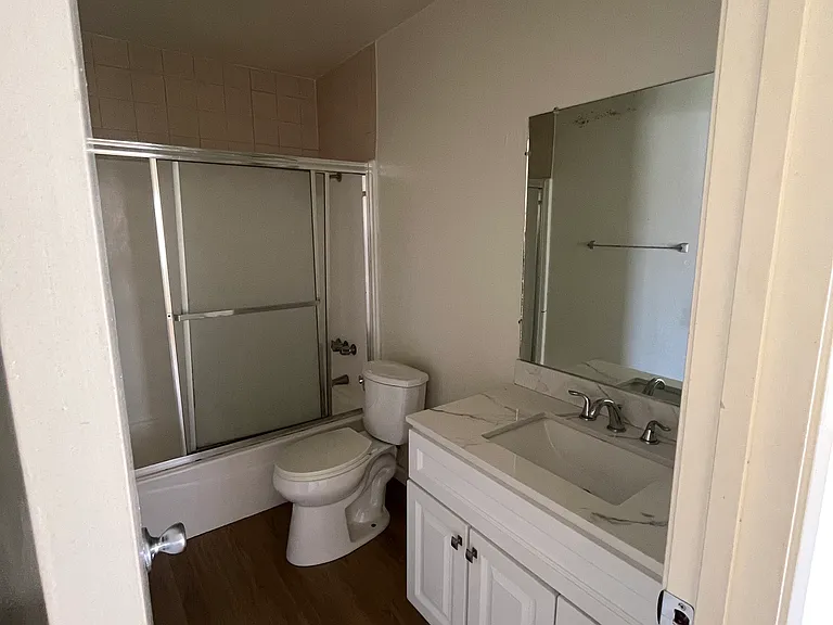 11438 Killion St #2 — Photo 11
