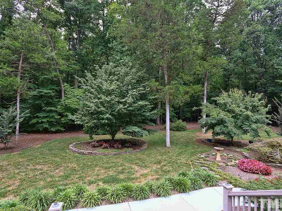 2nd image of 2601 Creek Ridge Ln