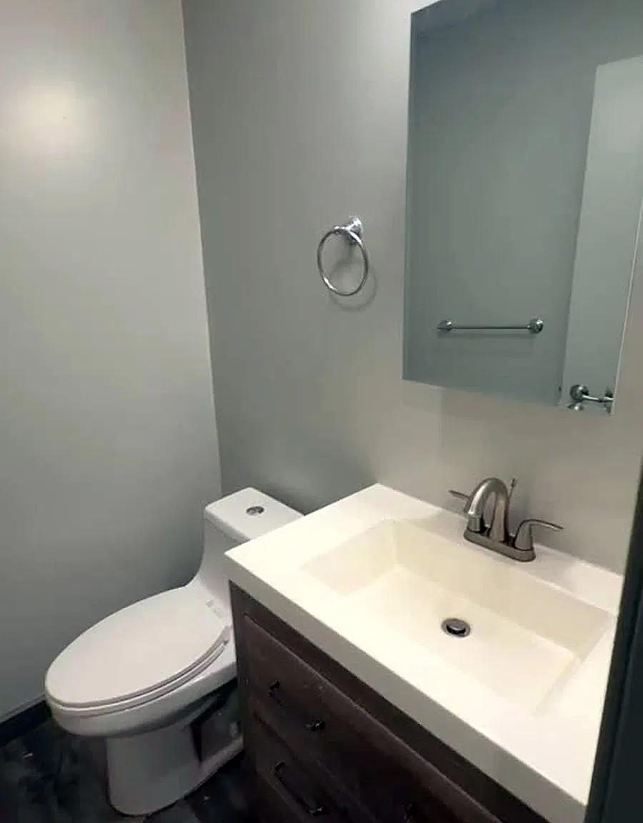 2 bed, 850 sqft, $2,100 — Photo 4