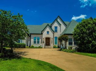 2301 S Matterhorn Blvd, Rogers, AR 72758