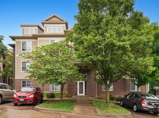 1848 W Benton St UNIT 303, Iowa City, IA 52246