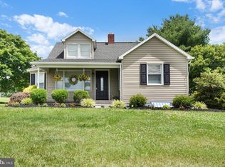 177 W Main St, Fawn Grove, PA 17321
