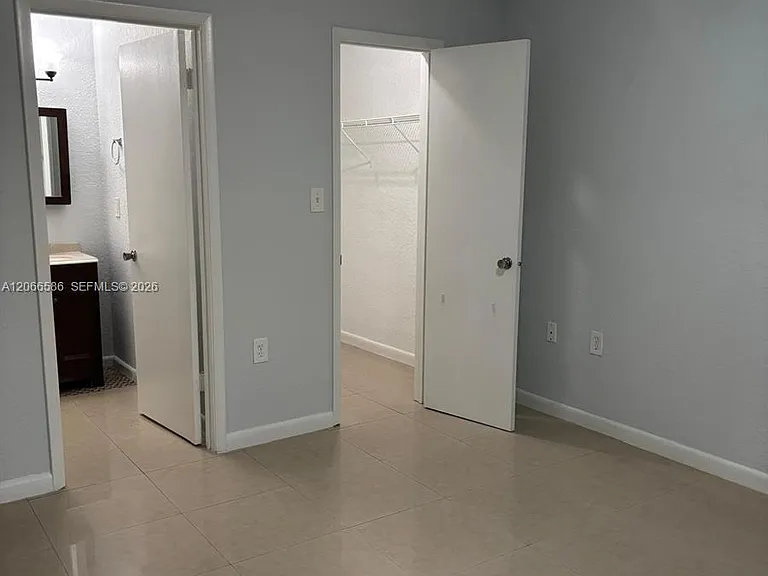 15591 SW 105th Ter #511 — Photo 8