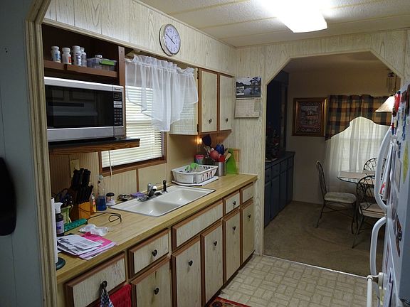 4th image of 3150 NE 36th Ave Lot 318