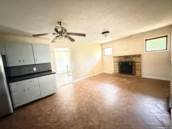 5th image of 192 Circle Dr