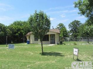 1525 Donaldson Ave, San Antonio, TX 78228