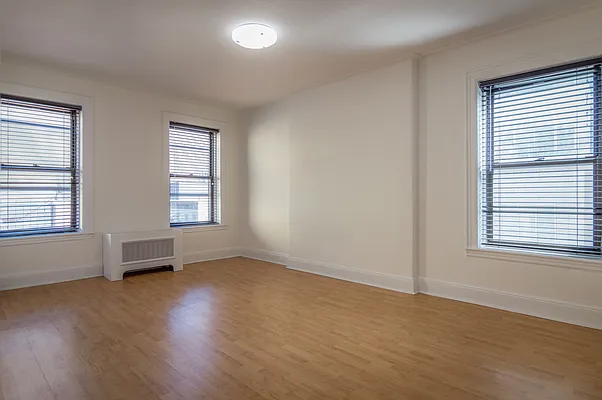 Rented by Bold New York | media 45