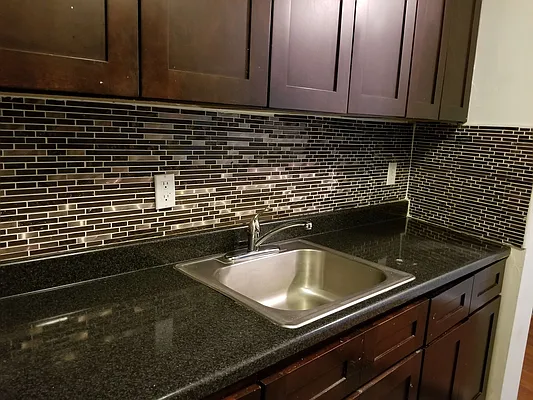 Rented by Bruma Realty LLC | media 30