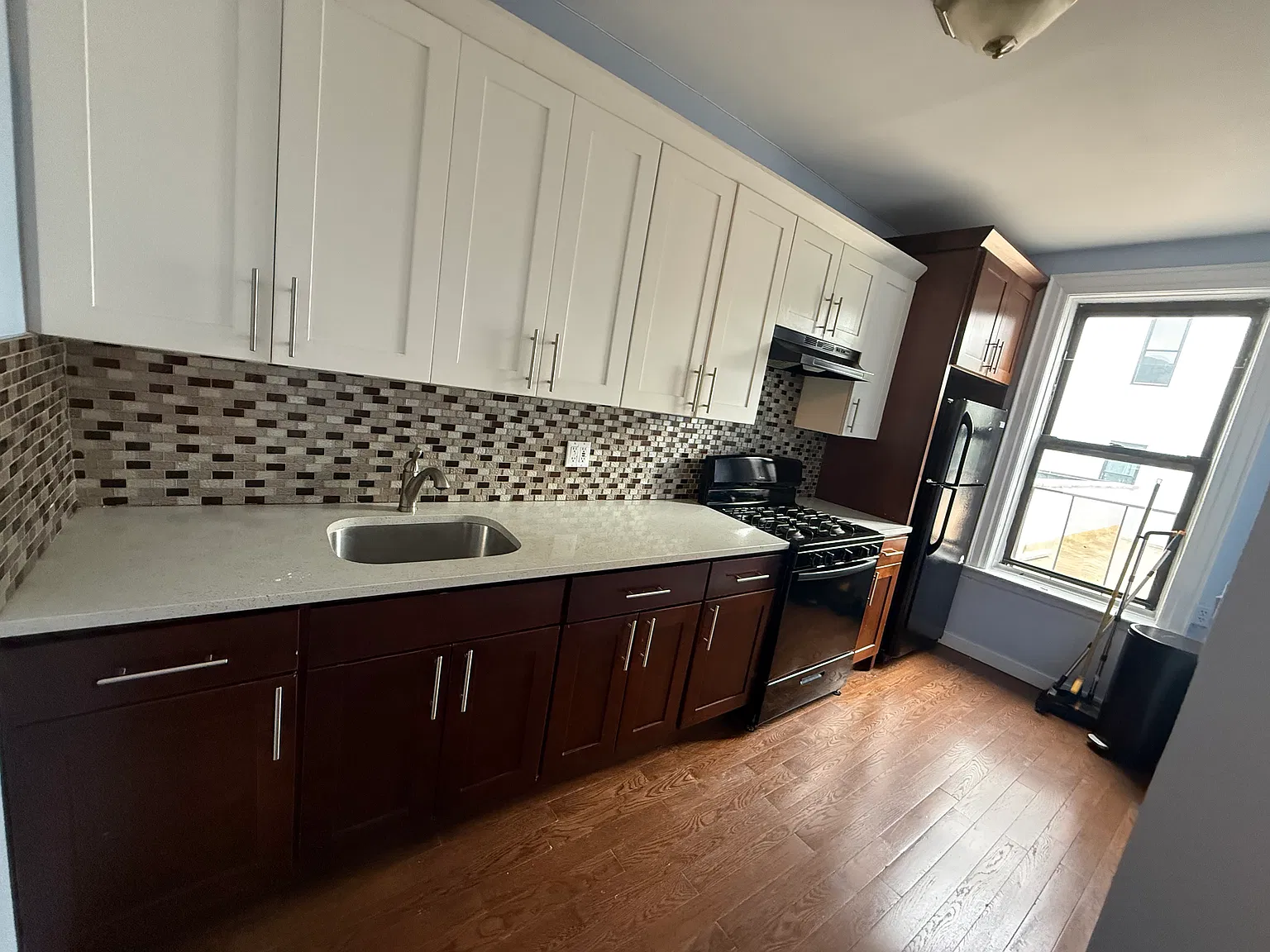 782 Rogers Avenue — Photo 4