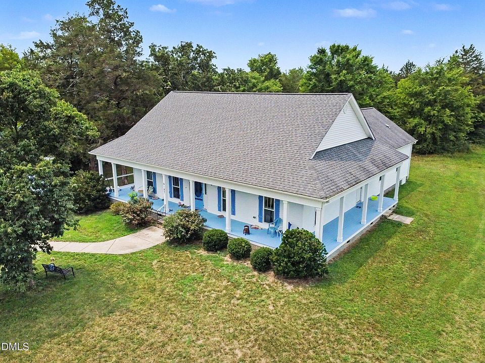 1st image of 9187 Cornwall Rd
