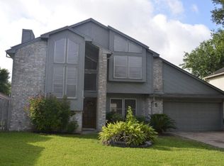 12415 Atlaw Dr, Houston, TX 77071