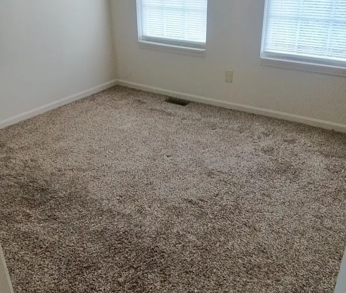 128 Henry Dr — Photo 12