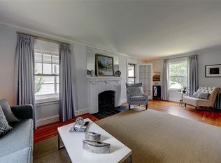 30 Potter St, Cranston, RI 02910