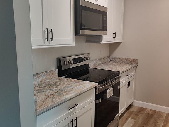 4th image of 3585 Sable Palm Ln #0