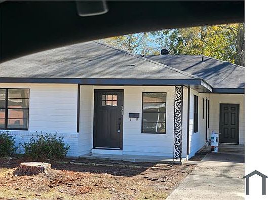 1st image of 965 Palermo Dr