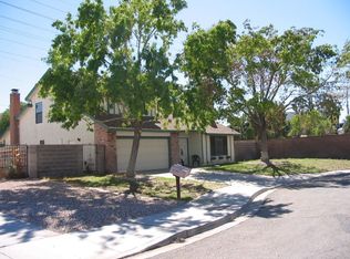 68 Hoolai St, Makawao, HI 96768