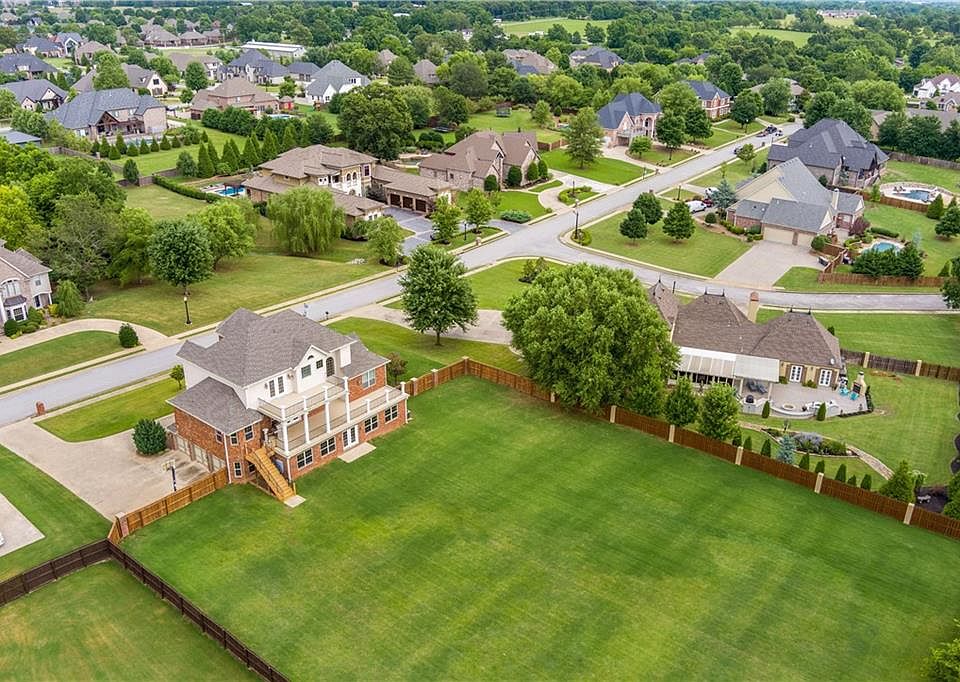 4130 Caerleon Cir, Bentonville, AR 72712 MLS 1192077 Zillow