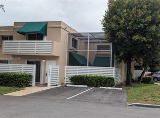 14352 SW 96th Ln, Miami, FL 33186