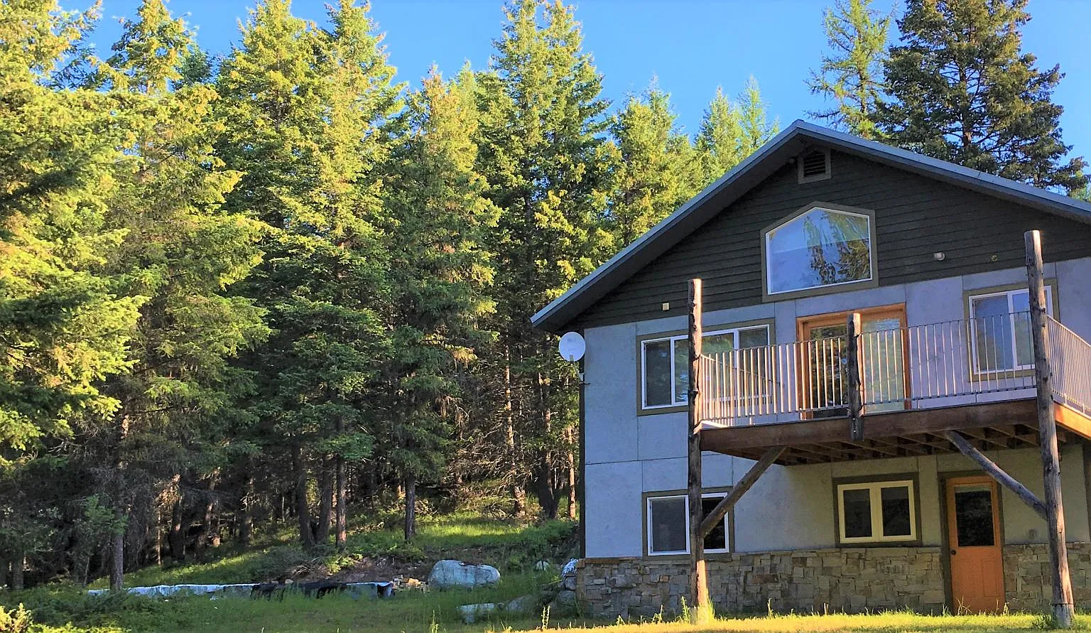 350 Twin Lakes Rd — Photo 1