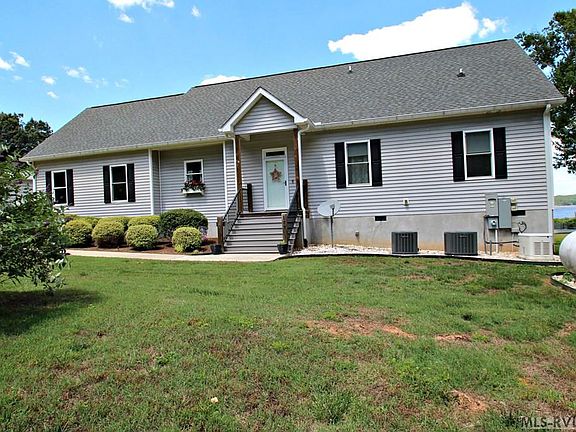 3rd image of 177 Warren Dr