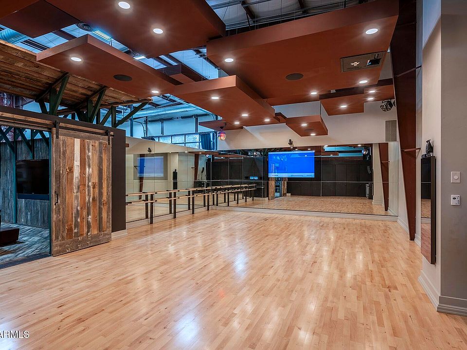 121st image of this home