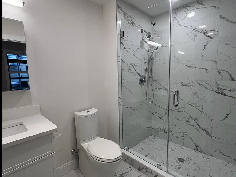 157 Everett St #101 — Photo 3