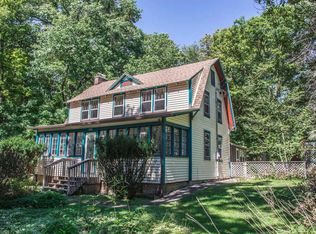 W4866 White Oak Rd, Lake Geneva, WI 53147