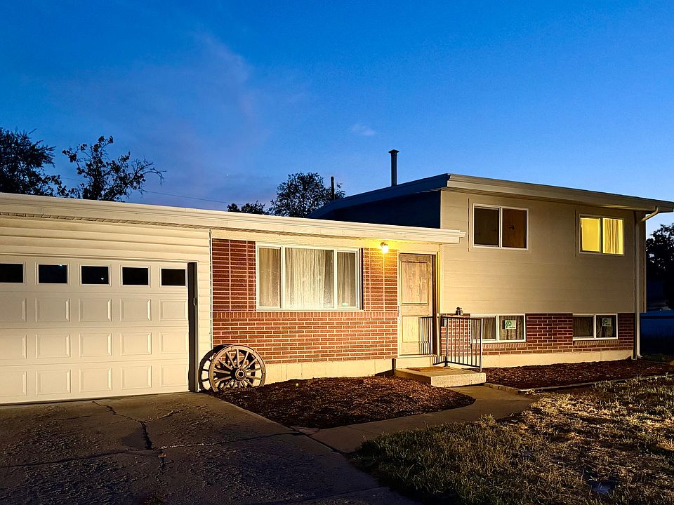 1st image of 4682 S Greenvalley Dr