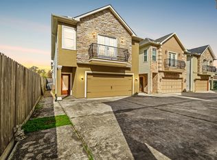 4609 Sharman St, Houston, TX 77009