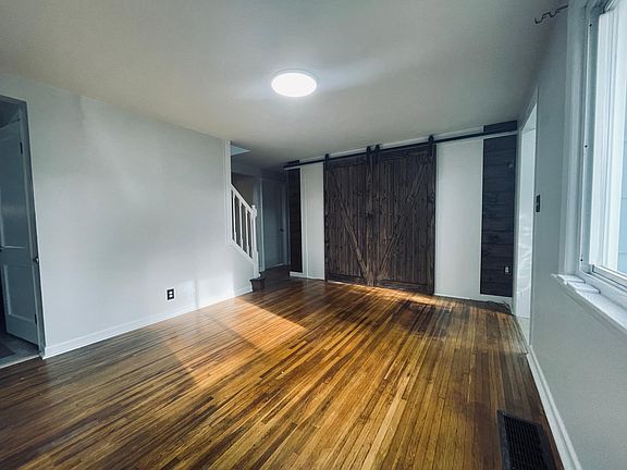 4th image of 57 Seabrook St
