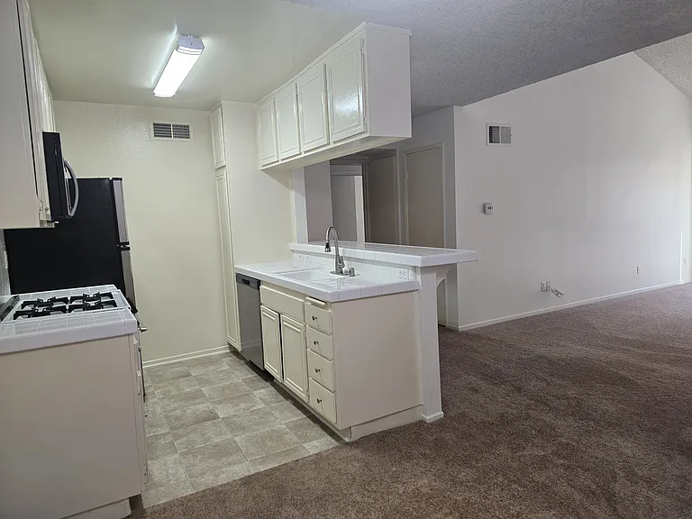 24518 W Nicklaus Dr #O-16 — Photo 6