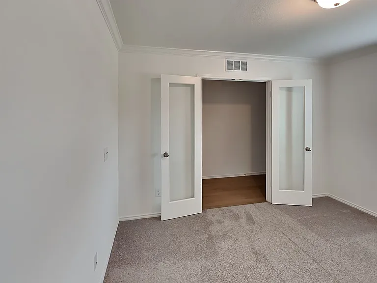 1017 Valerian Dr — Photo 15