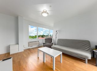 518 Meeker Ave APT 1B, Brooklyn, NY 11222