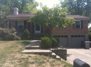 2909 Campus Dr, Crestview Hills, KY 41017