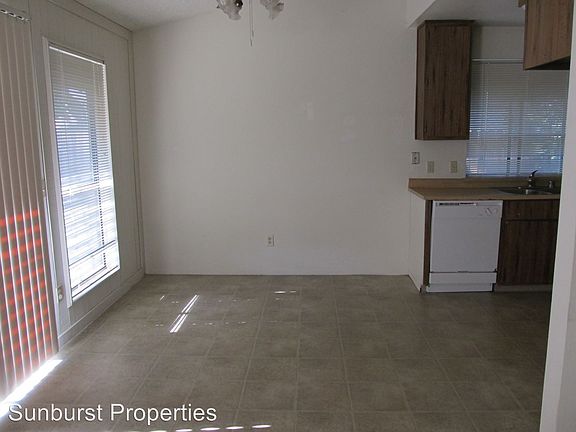 4th image of 7218 Mountainside Dr