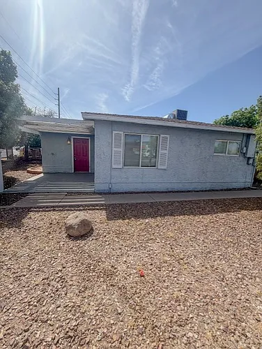 756 E University Dr Photo 1