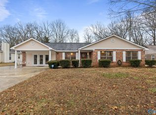 7507 Logan Cir SW, Huntsville, AL 35802