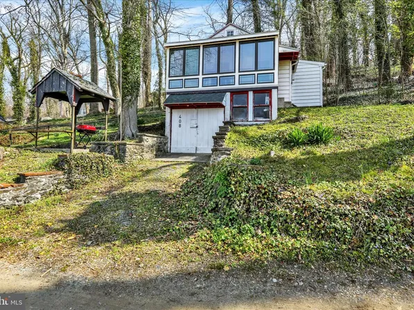 408 Circle Ln, Peach Bottom, PA 17563