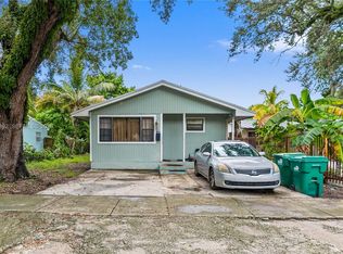 Queens Park, Miami, FL 33167
