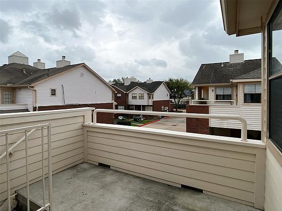 3rd image of 1103 Dulles Ave APT 1401