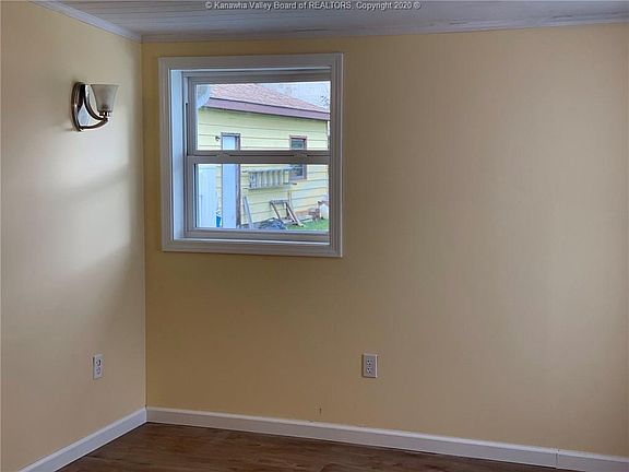 5th image of 181 Poca Cir