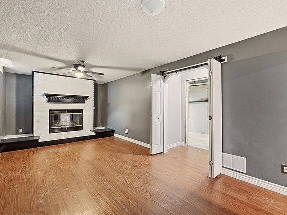 4th image of 725 W Lockwood St