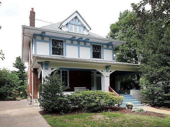 2nd image of 797 Yale Ave