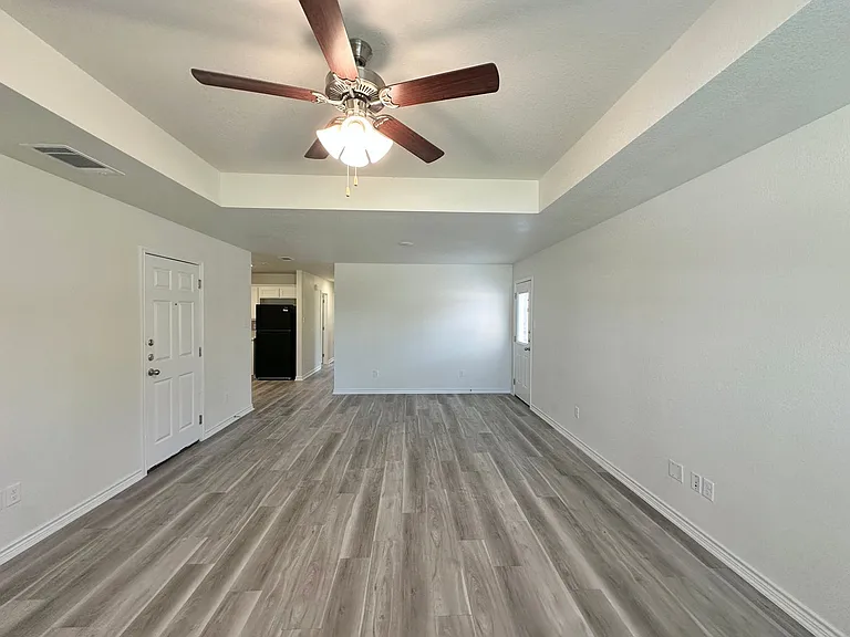 1608 Pima Trl — Photo 4