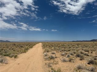 N Fletcher Dr, Kingman, AZ 86401