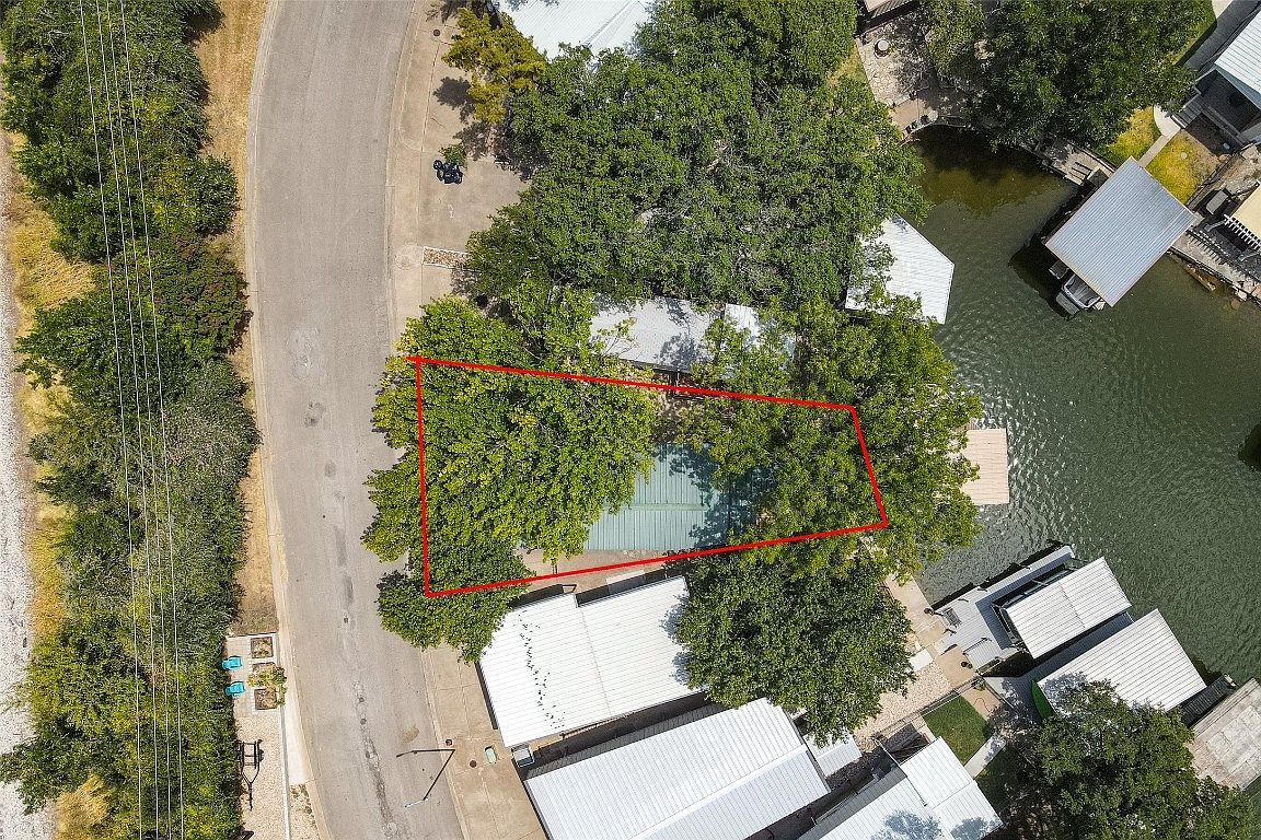 619 Brazos Harbor Cir, Granbury, TX 76048 MLS 20403924 Zillow