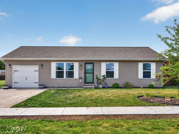 511 Sundown Trl, Braceville, IL 60407