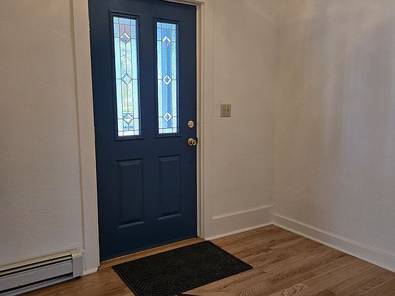 5th image of 206 E Montezuma Ave
