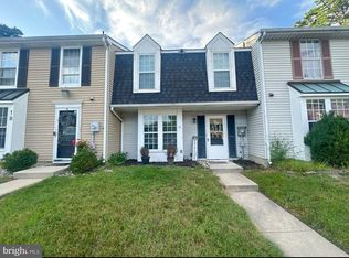 17 Dorchester Cir, Marlton, NJ 08053