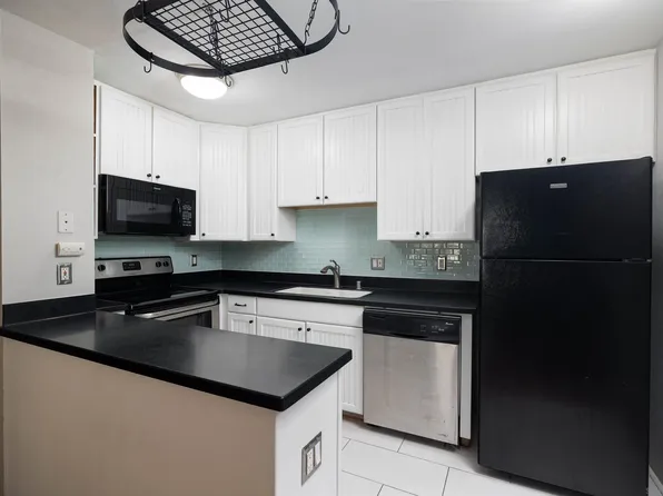 6390 Rancho Mission Rd Unit 214, San Diego, CA 92108